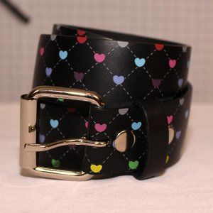 Black faux leather hearts belt